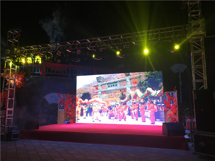 活動(dòng)演出的策劃內(nèi)容及燈光選擇有哪些